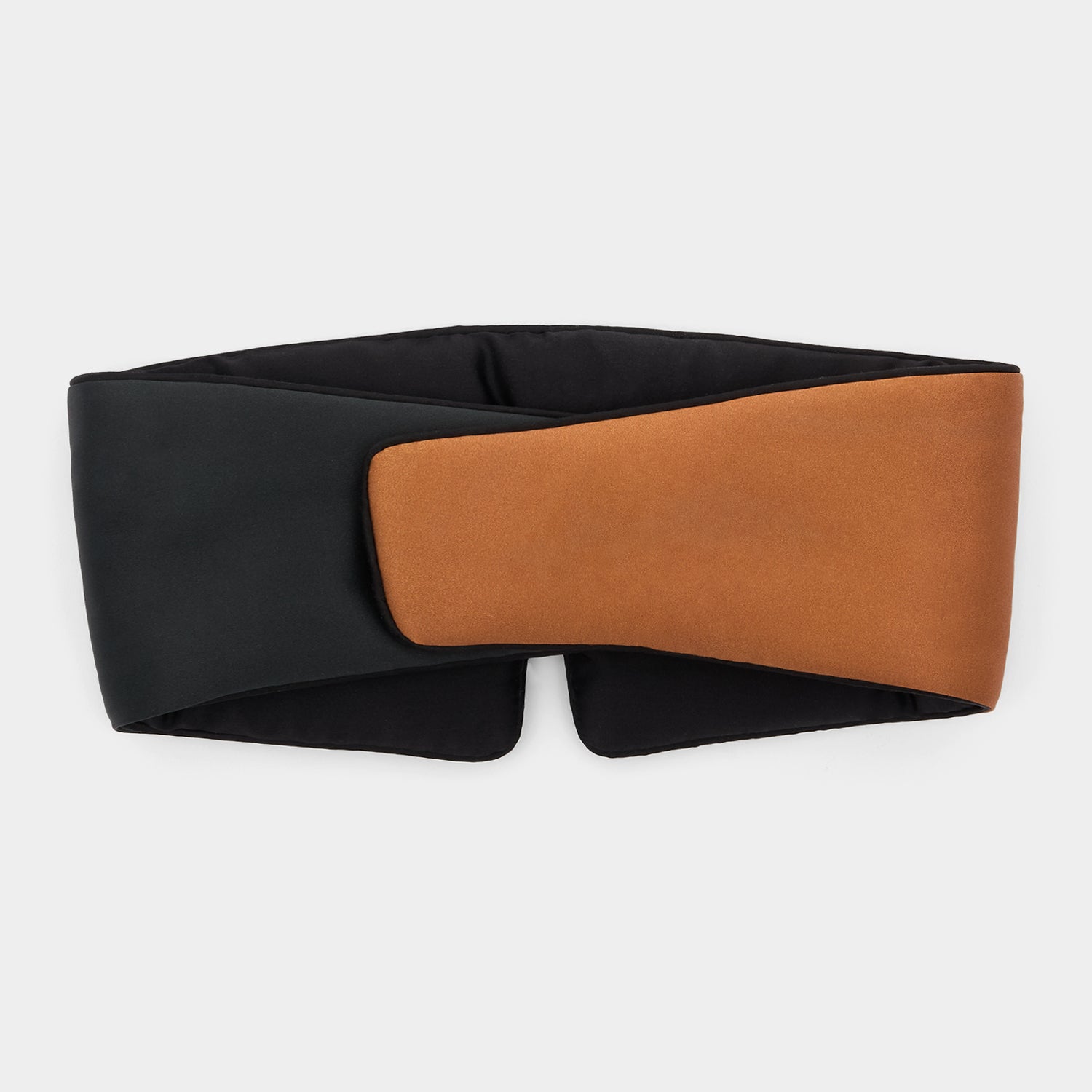 Anya Brands Duracell Travel Eye Mask -

          
            Silk in Black -
          

          Anya Hindmarch UK
